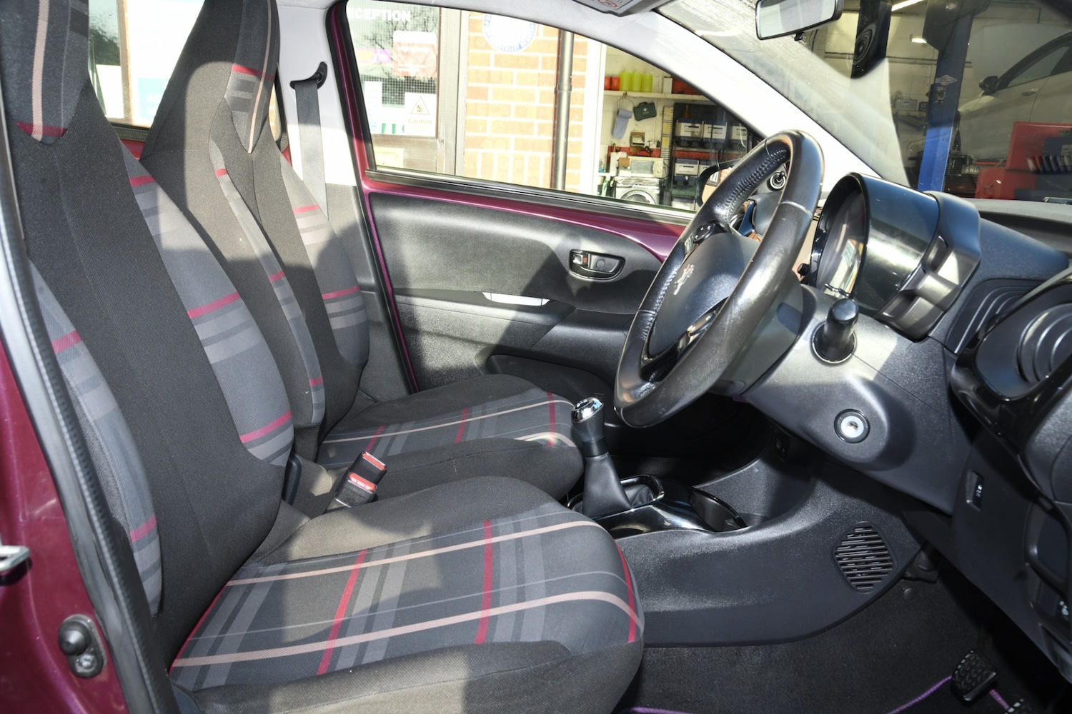 Used Peugeot 108 2016 for sale - 76568249: Photo 12