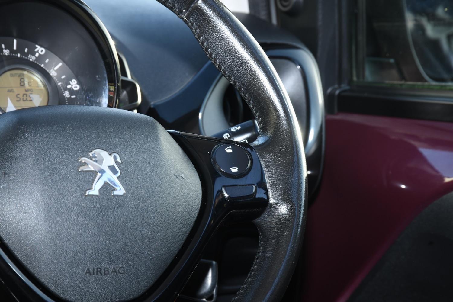 Used Peugeot 108 2016 for sale - 76568249: Photo 22