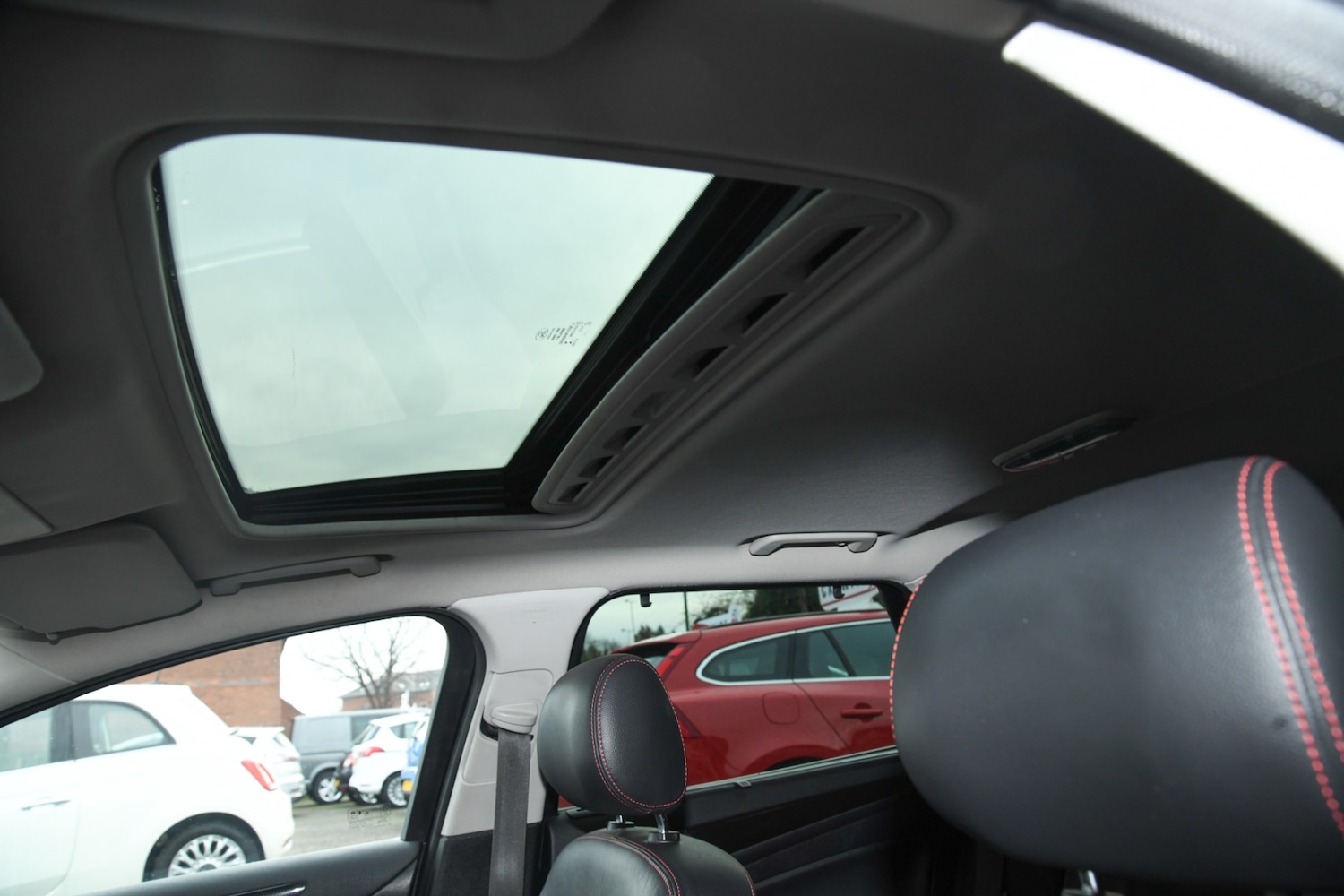 Used Ford Mondeo 2013 for sale - 77223204: Photo 9