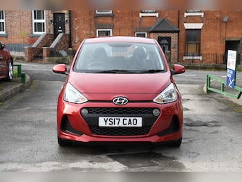 Used Hyundai i10 2017 for sale - 76436678: Photo