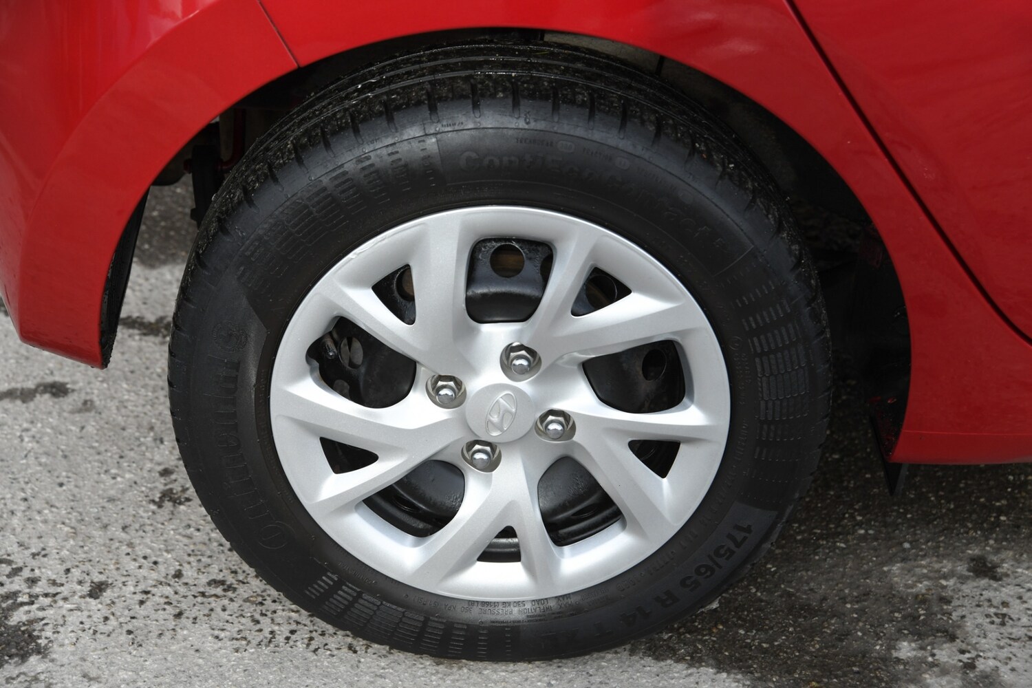 Used Hyundai i10 2017 for sale - 76436678: Photo 27