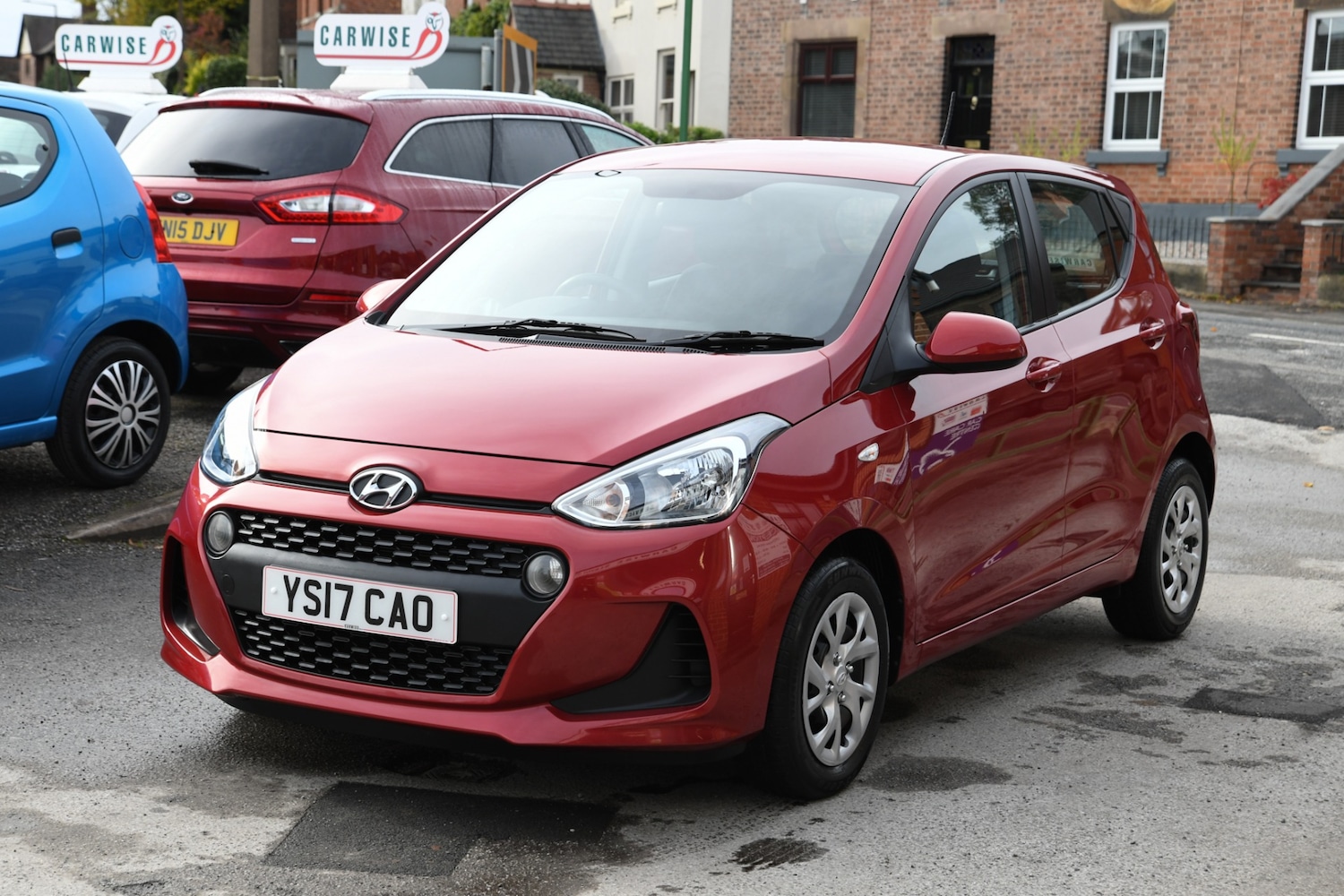 Used Hyundai i10 2017 for sale - 76436678: Photo 4