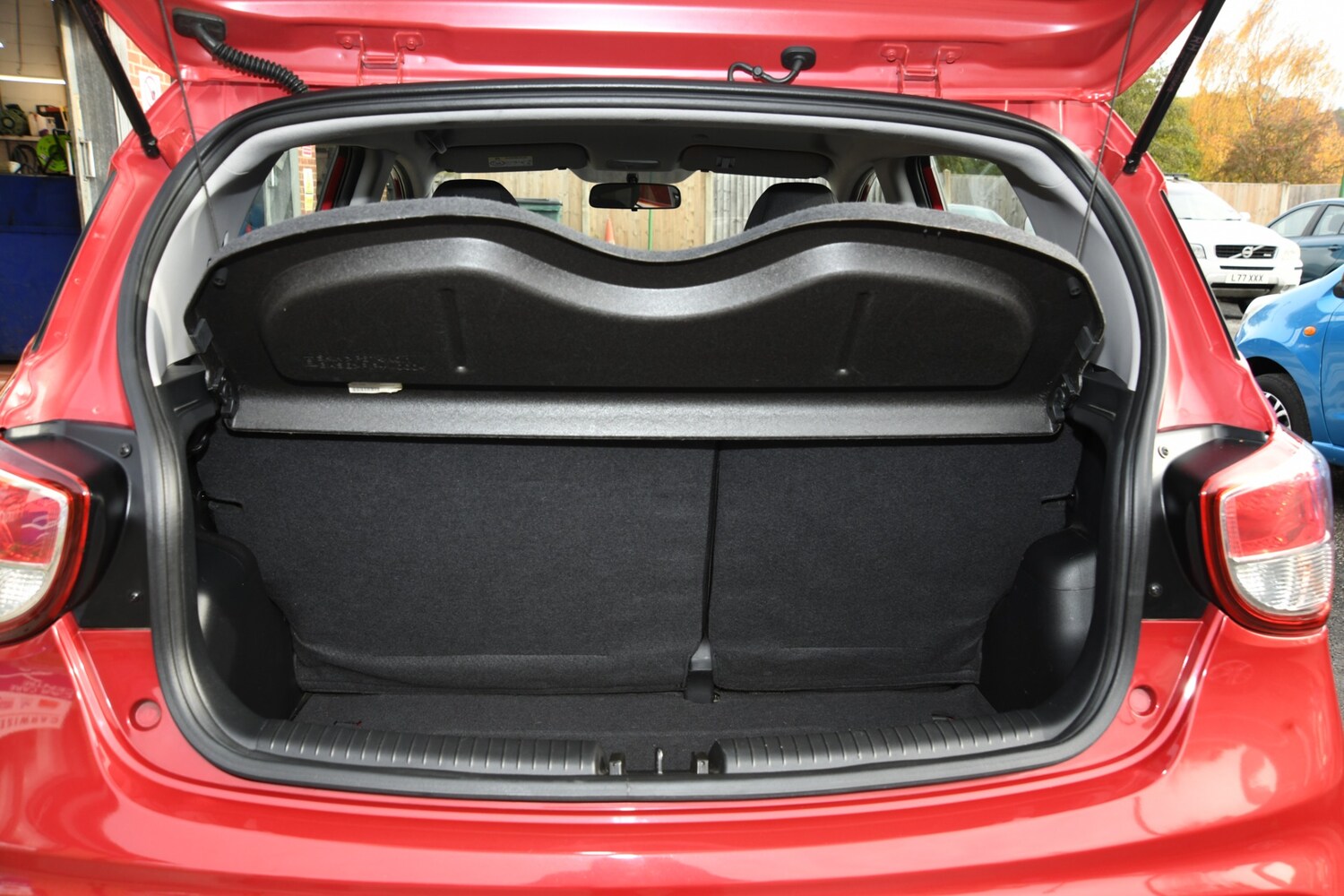 Used Hyundai i10 2017 for sale - 76436678: Photo 7