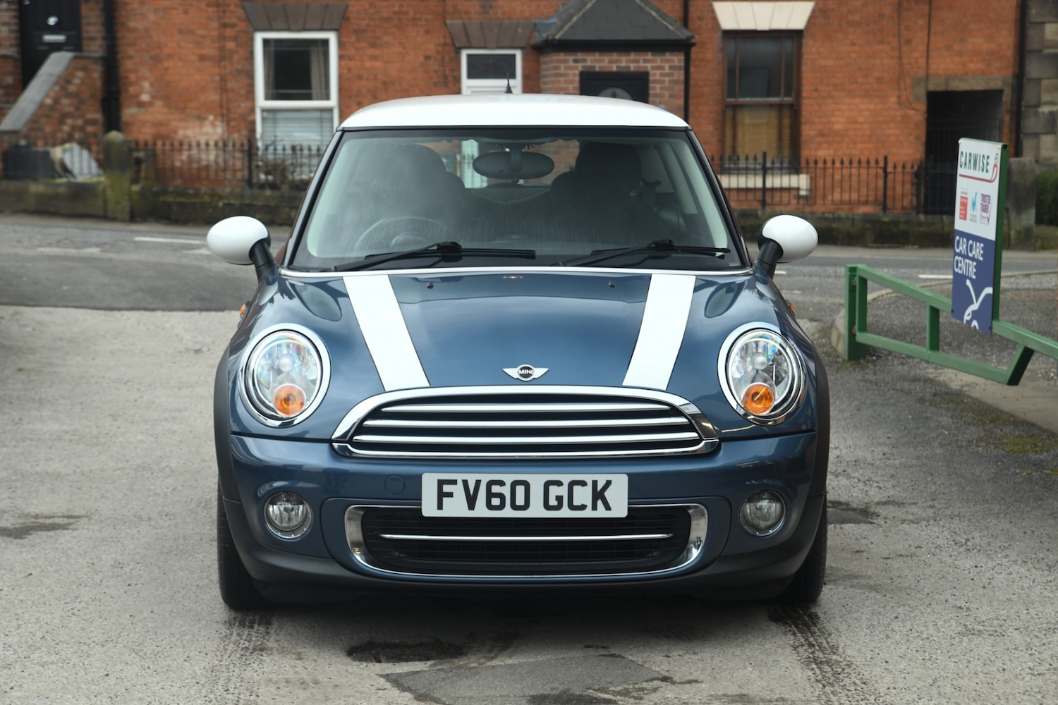 Used MINI Hatch 2010 for sale - 77701411: Photo 2