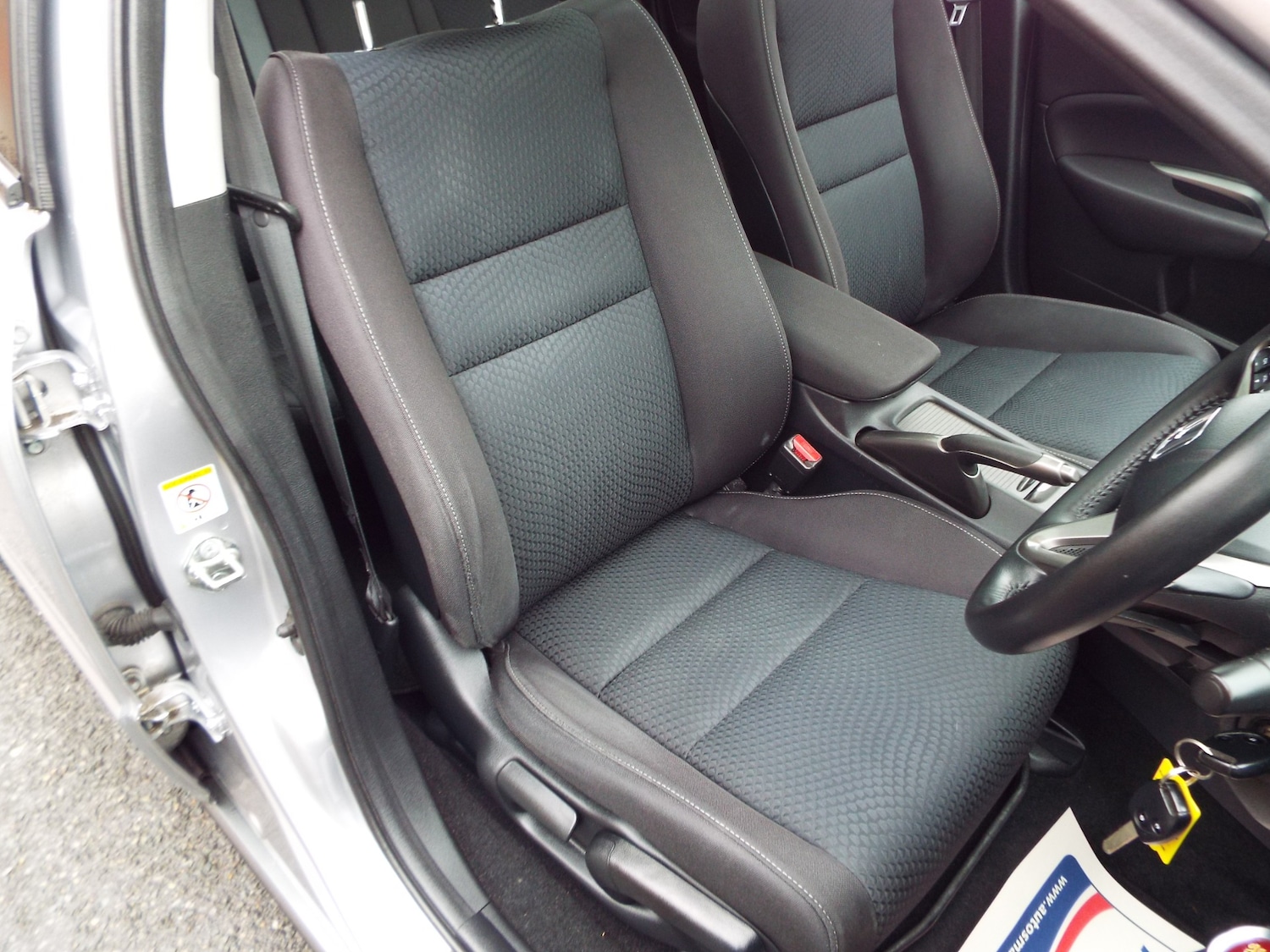 Used Honda Civic 2010 for sale - 76158362: Photo 28