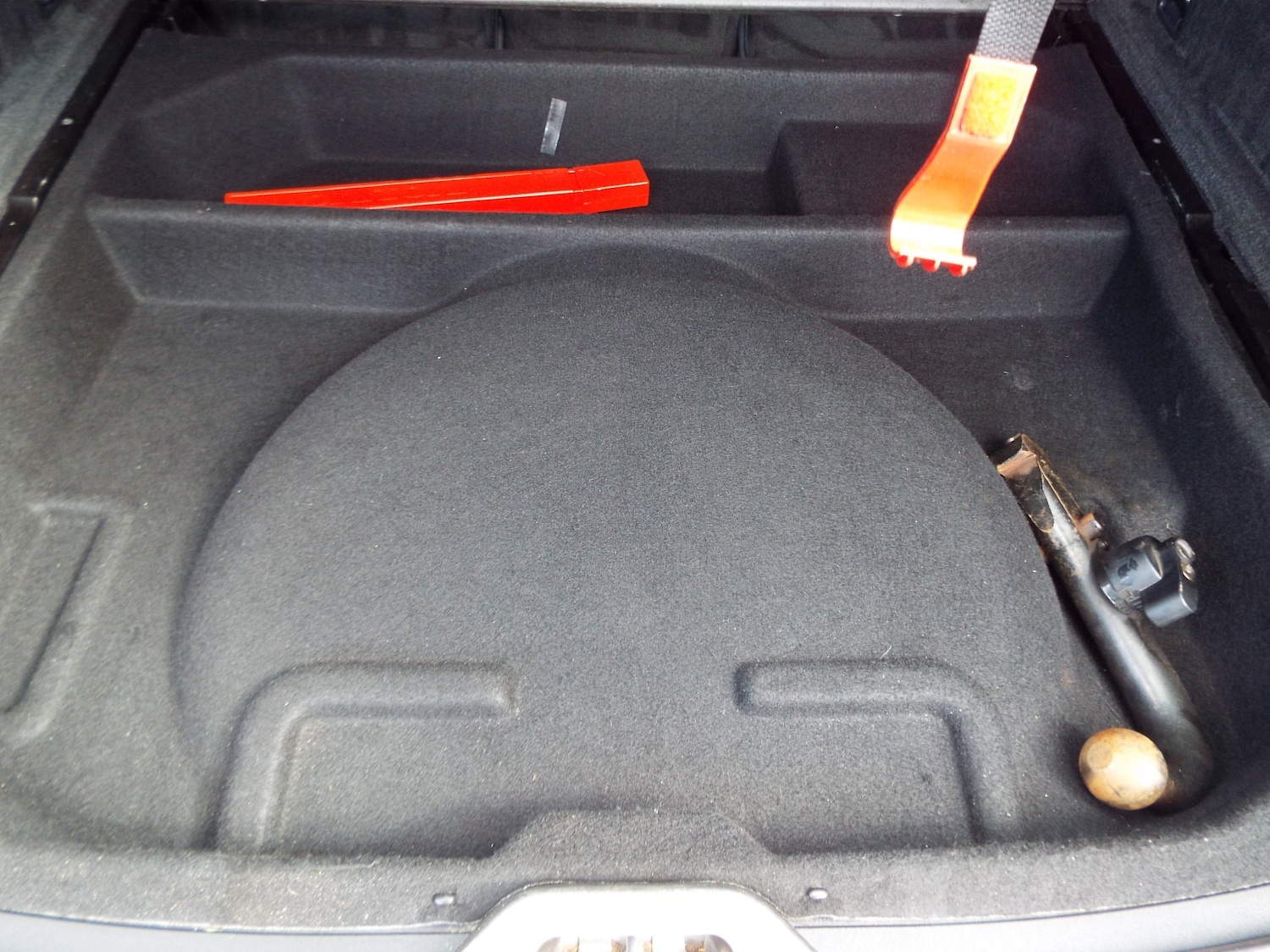 Used Volvo XC60 2014 for sale - 78133371: Photo 18