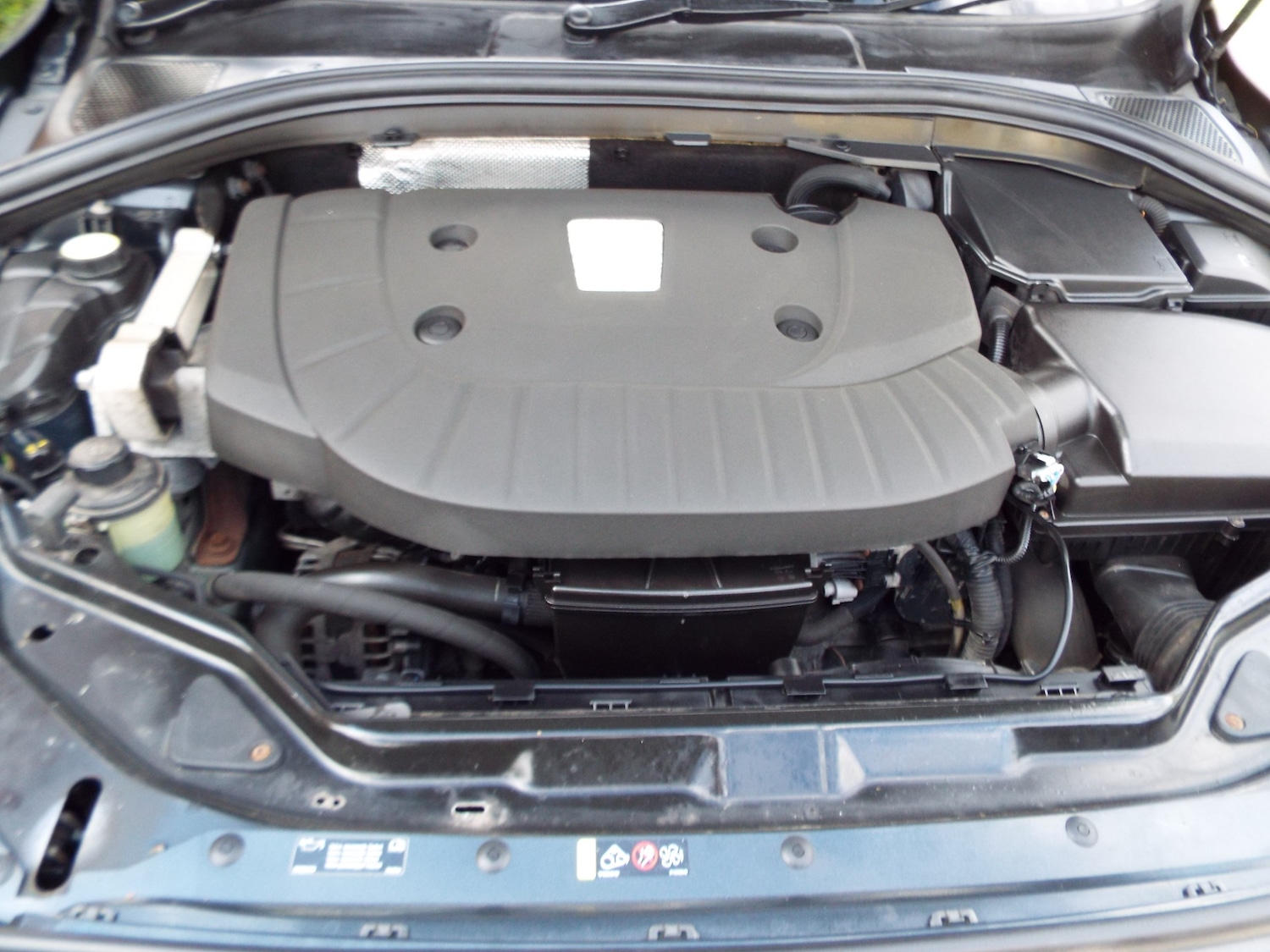 Used Volvo XC60 2014 for sale - 78133371: Photo 42