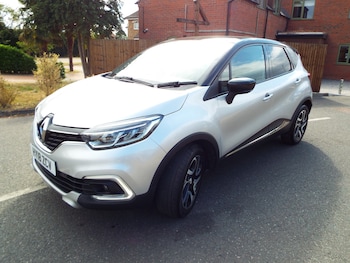 Used Renault Captur 2018 for sale - 79360346: Photo