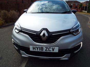 Used Renault Captur 2018 for sale - 79360346: Photo
