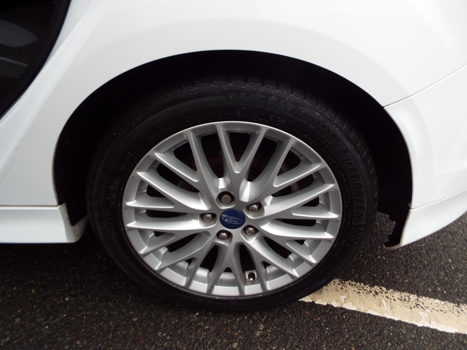 Used Ford Focus 2014 for sale - 77213371: Photo 12