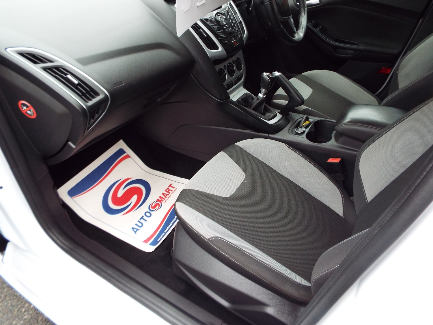 Used Ford Focus 2014 for sale - 77213371: Photo 8