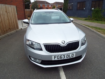 Skoda - Octavia