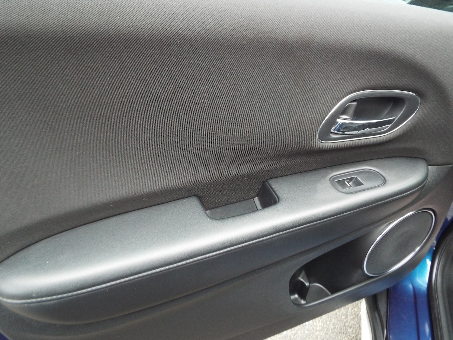 Used Honda HR-V 2015 for sale - 76392530: Photo 11