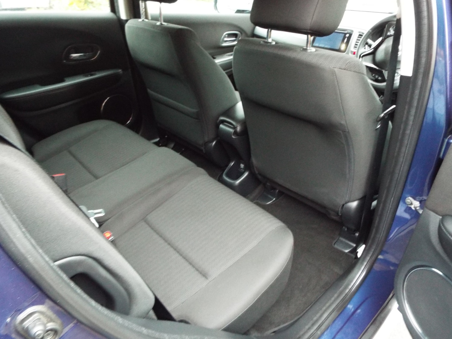 Used Honda HR-V 2015 for sale - 76392530: Photo 18