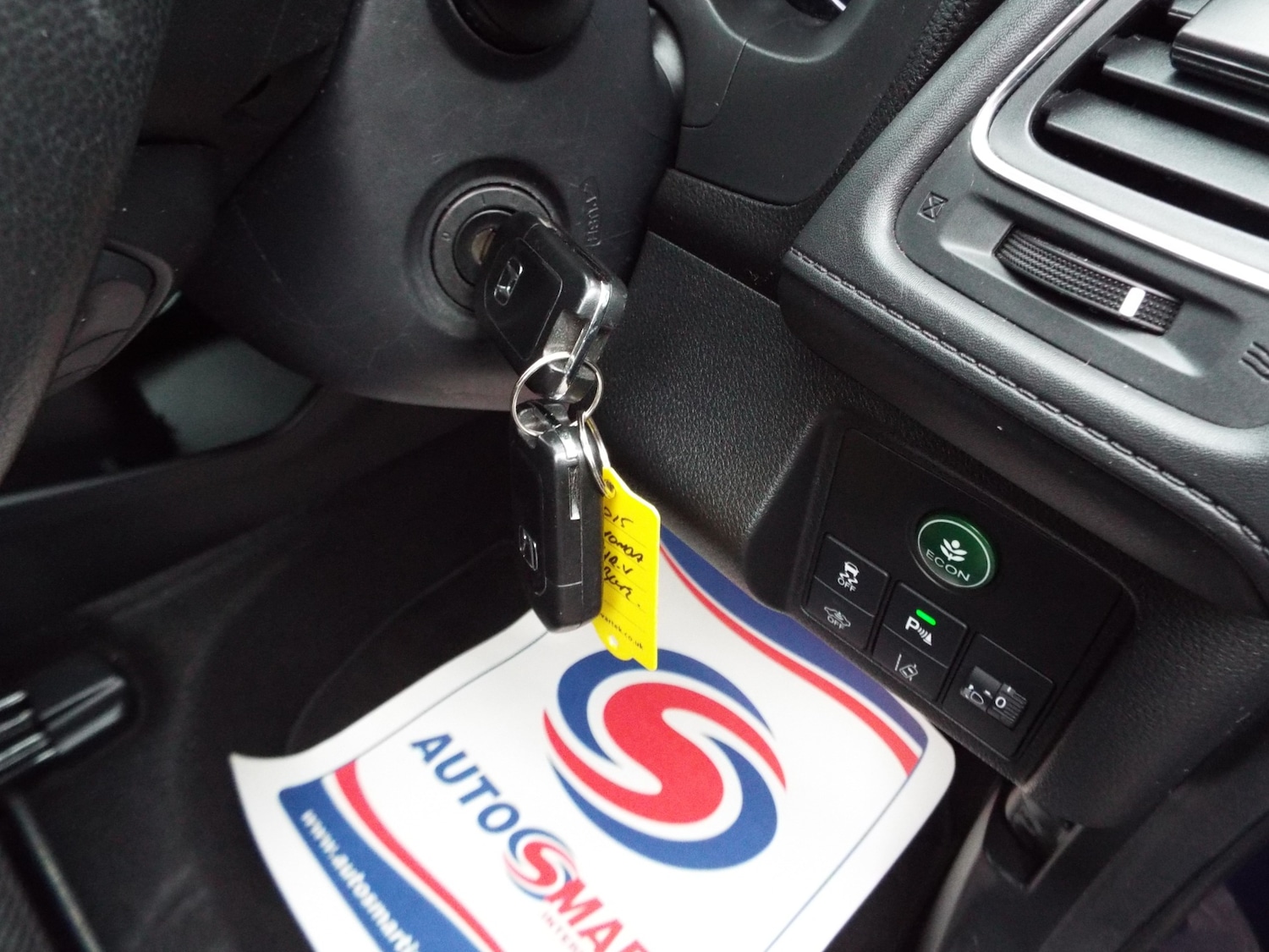 Used Honda HR-V 2015 for sale - 76392530: Photo 24