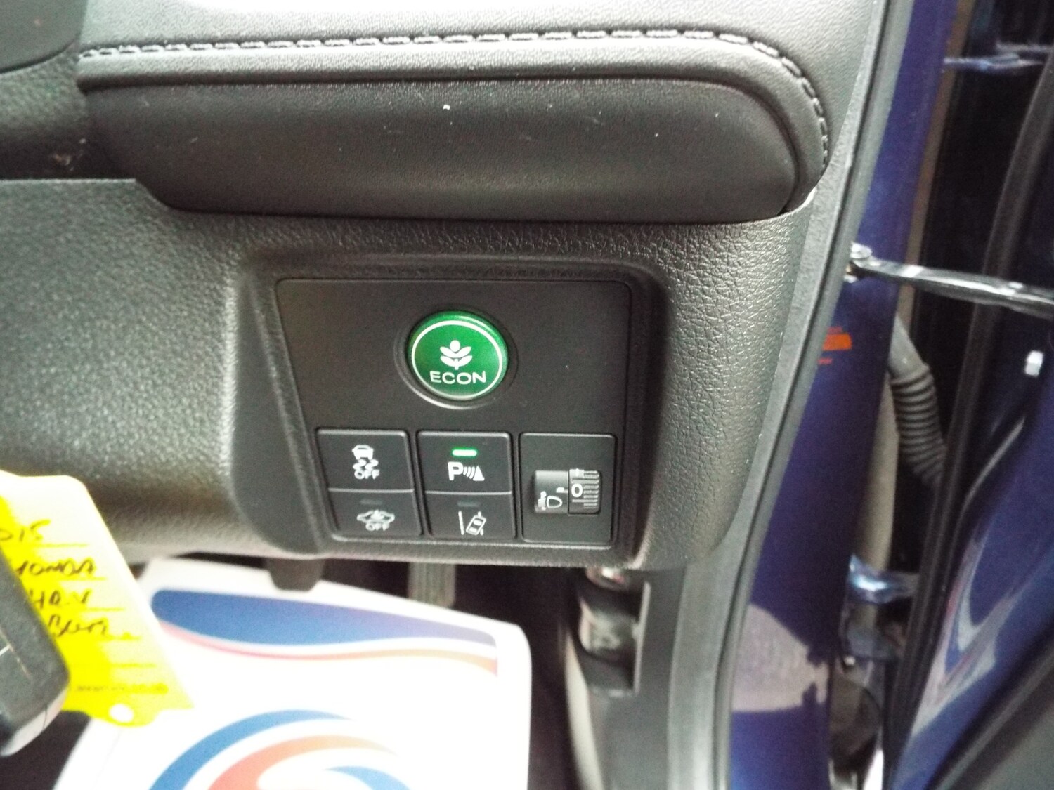 Used Honda HR-V 2015 for sale - 76392530: Photo 25