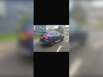 Used Honda HR-V 2015 for sale - 76392530: Photo