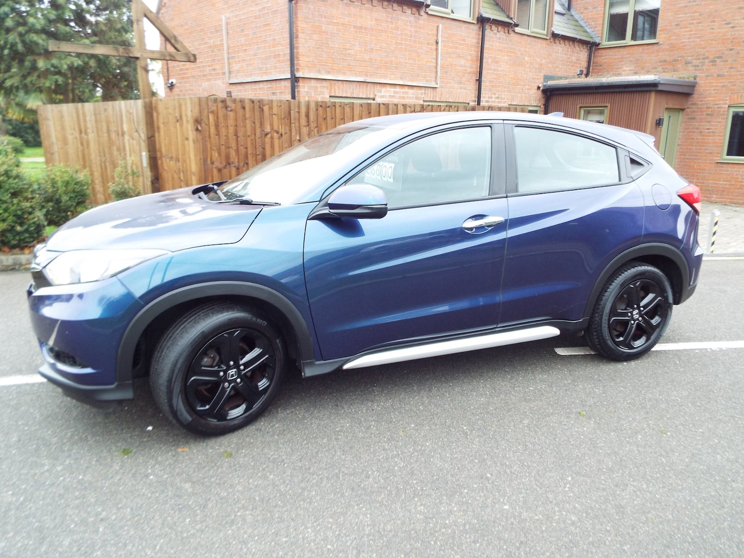 Used Honda HR-V 2015 for sale - 76392530: Photo 6