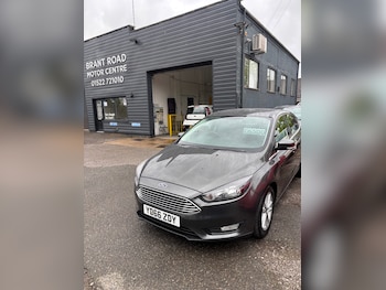 Used Ford Focus 2017 for sale - 78365101: Photo
