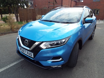 Used Nissan Qashqai 2017 for sale - 79360352: Photo
