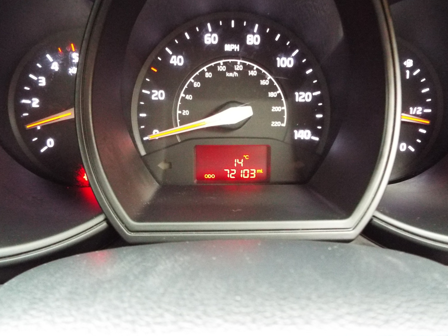 Used Kia Rio 2013 for sale - 76157523: Photo 30