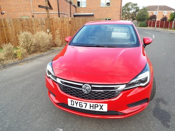 Used Vauxhall Astra 2017 for sale - 79319178: Photo