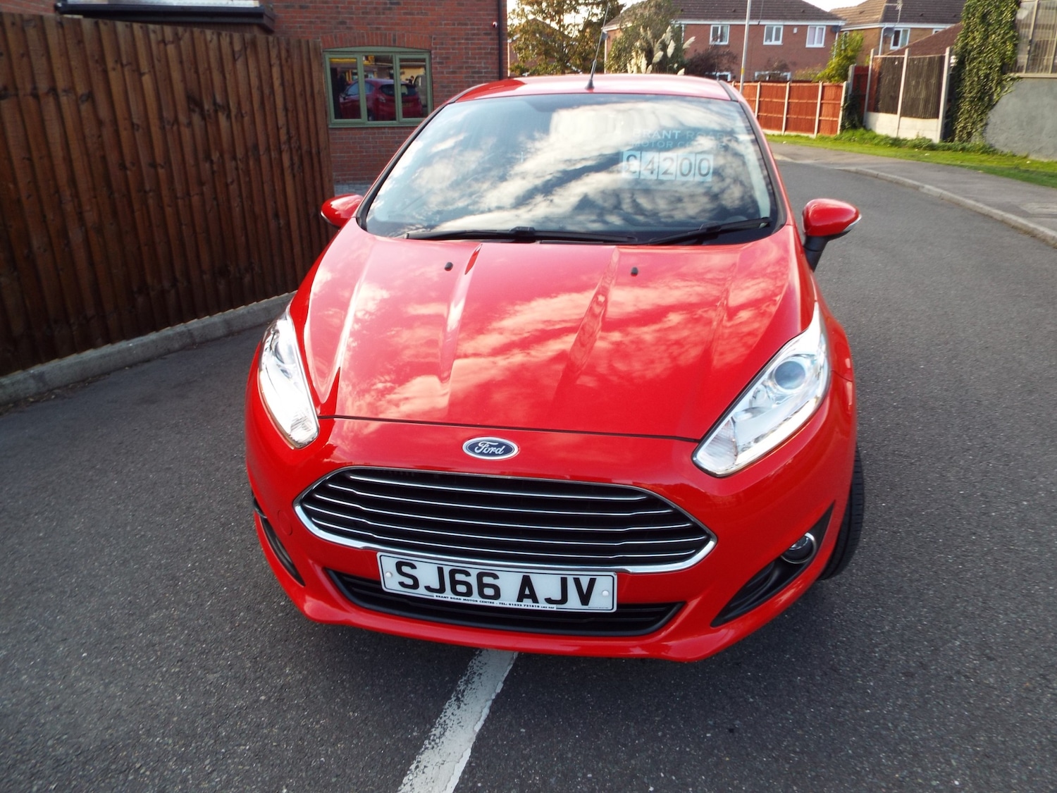Used Ford Fiesta 2016 for sale - 76157515: Photo 2