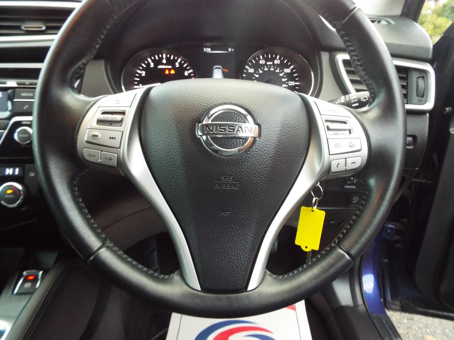 Used Nissan Qashqai 2014 for sale - 76735711: Photo 30