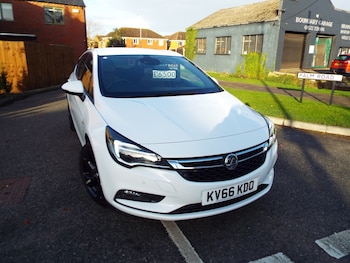 Vauxhall - Astra