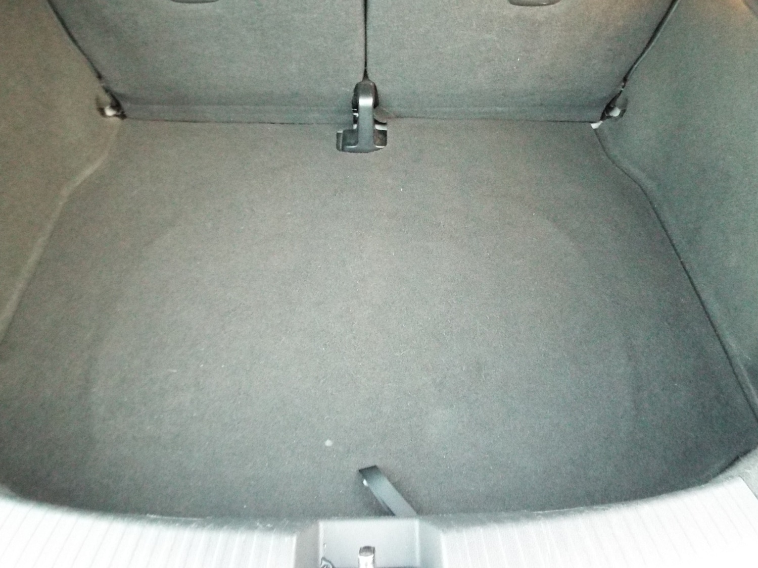 Used Volkswagen Beetle 2014 for sale - 76600149: Photo 16