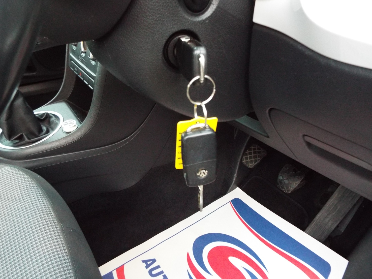 Used Volkswagen Beetle 2014 for sale - 76600149: Photo 27