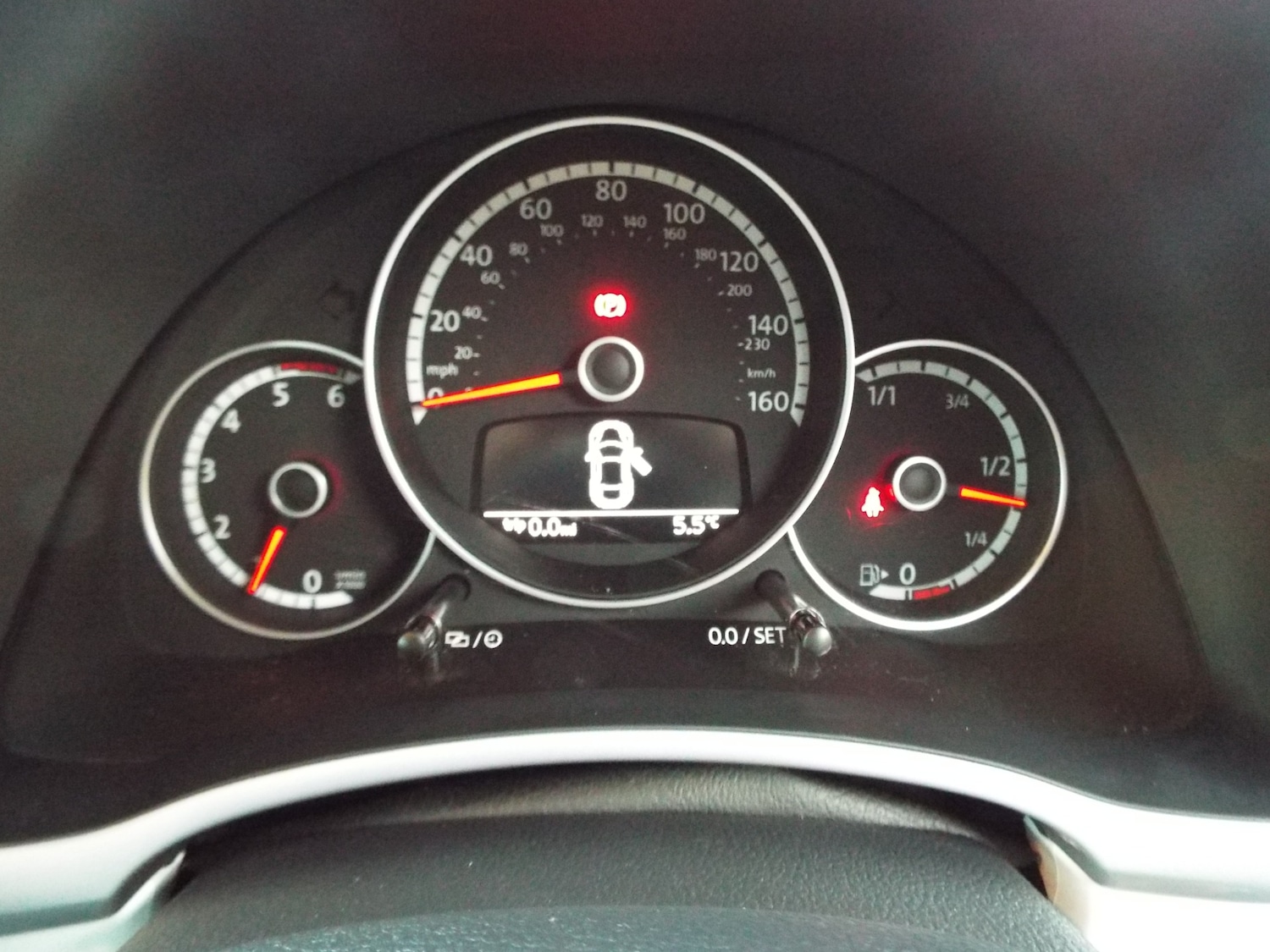 Used Volkswagen Beetle 2014 for sale - 76600149: Photo 31