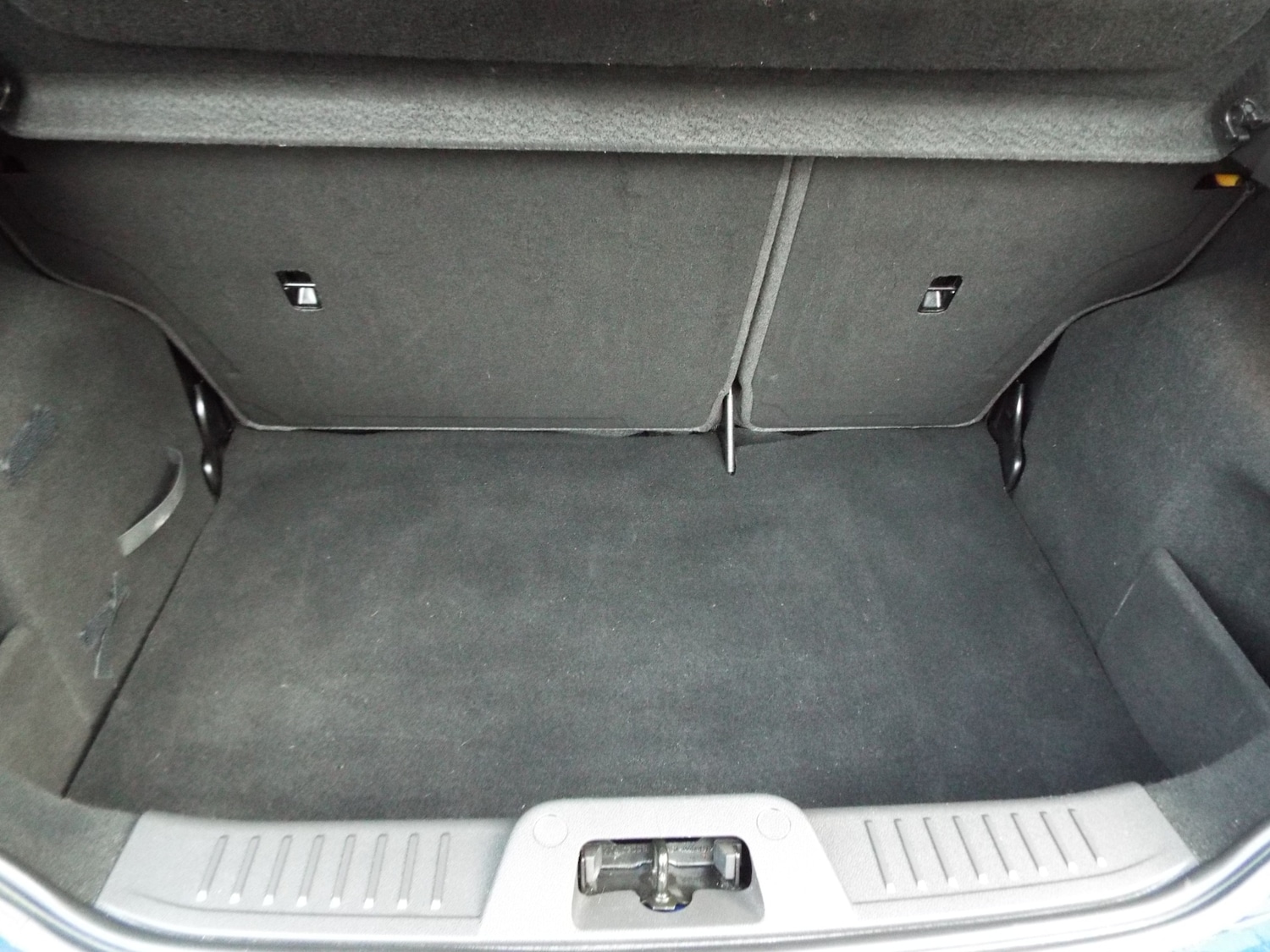 Used Ford Fiesta 2015 for sale - 77375700: Photo 15