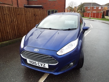 Used Ford Fiesta 2015 for sale - 77375700: Photo