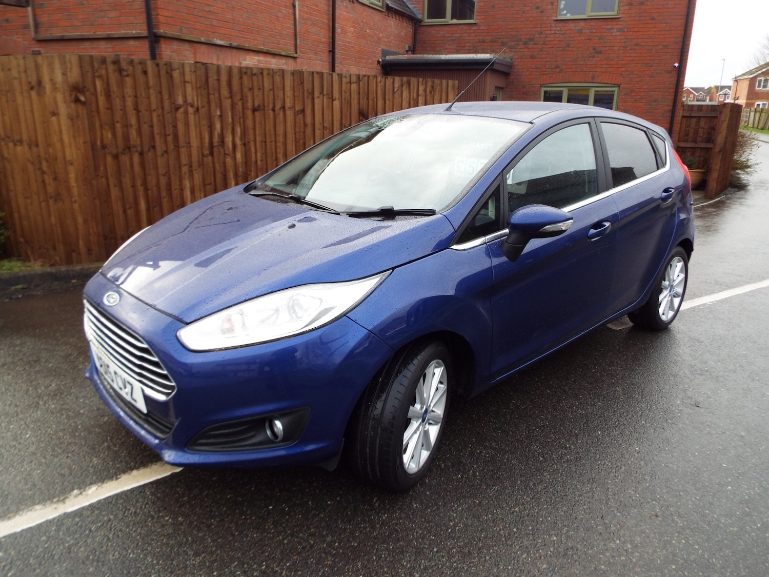 Used Ford Fiesta 2015 for sale - 77375700: Photo 3