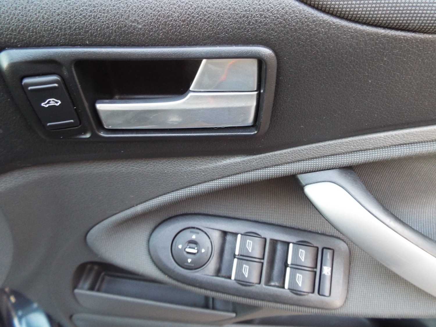 Used Ford Kuga 2012 for sale - 76648561: Photo 23