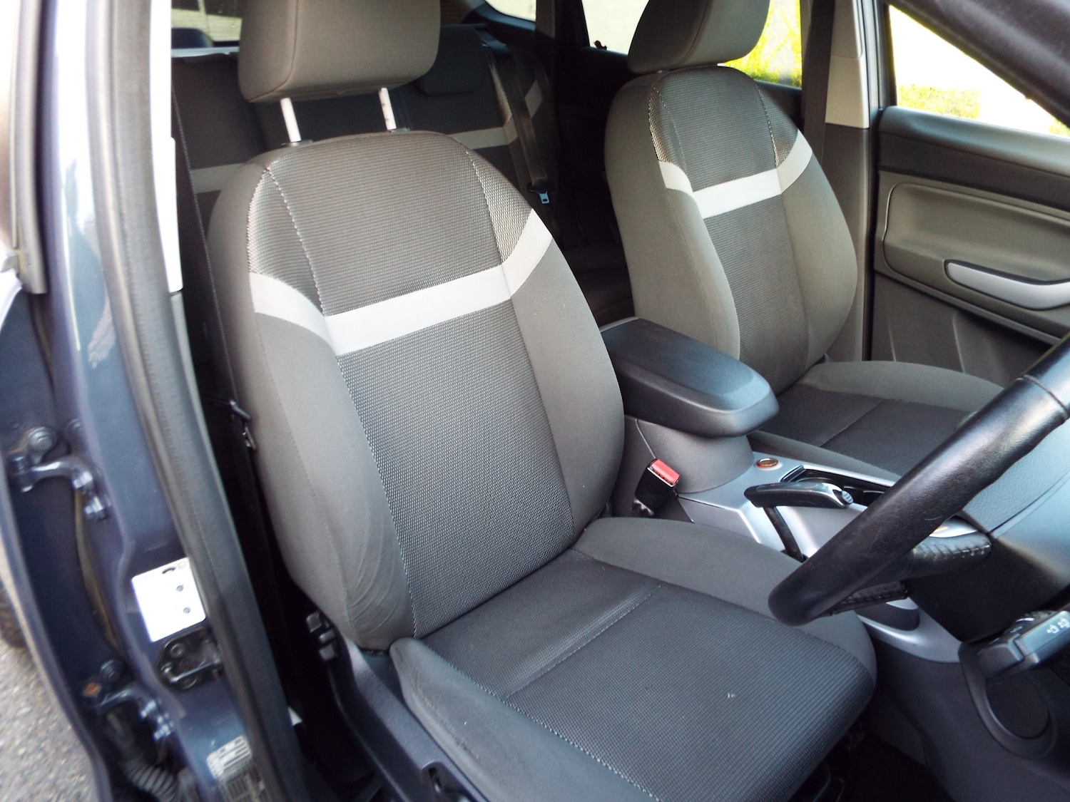 Used Ford Kuga 2012 for sale - 76648561: Photo 25