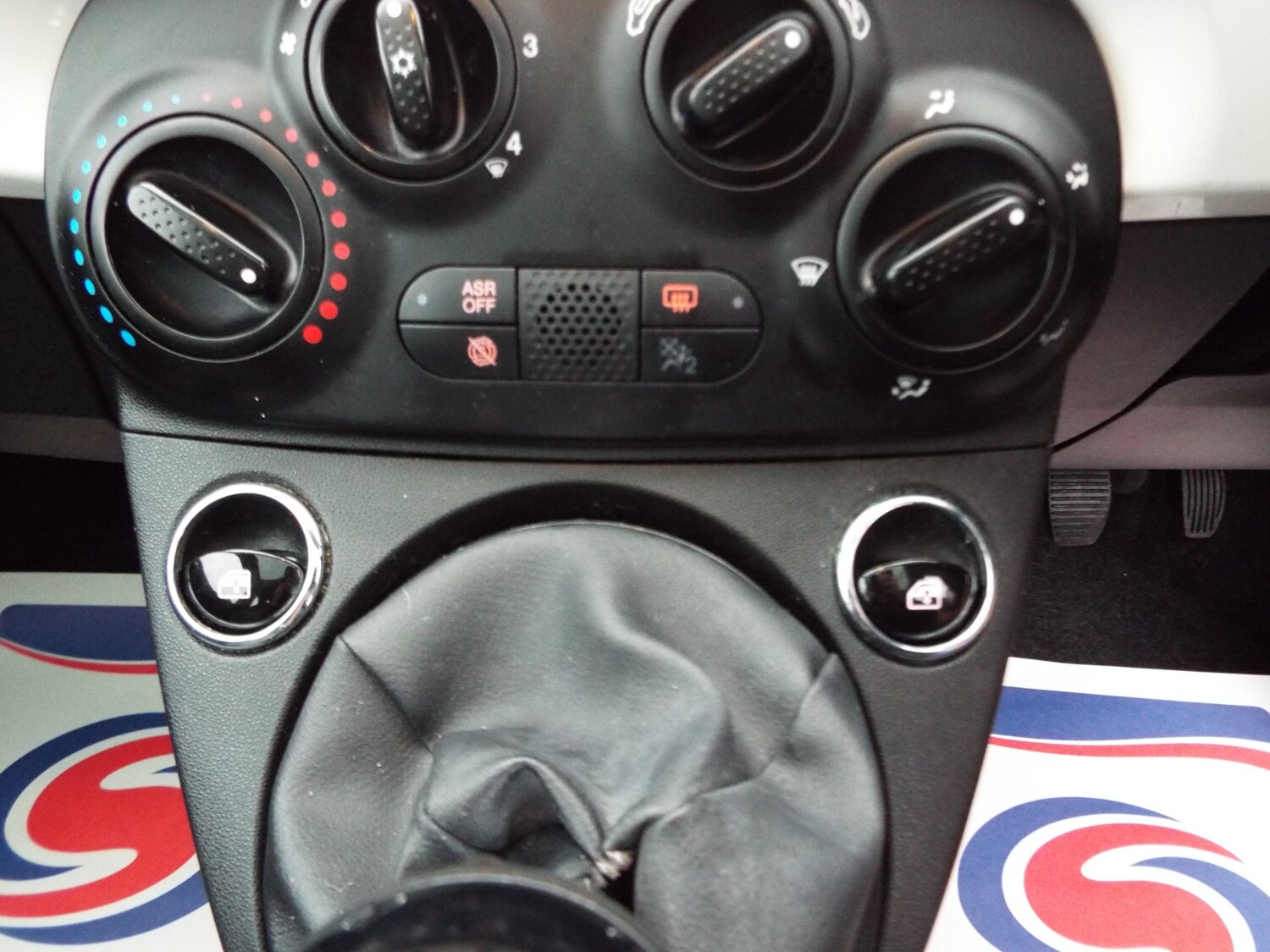 Used Fiat 500 2018 for sale - 77508369: Photo 32