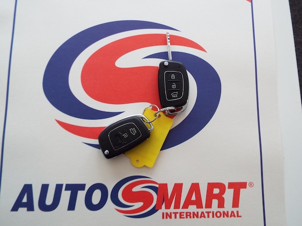 Used Hyundai i10 2016 for sale - 76157648: Photo 44