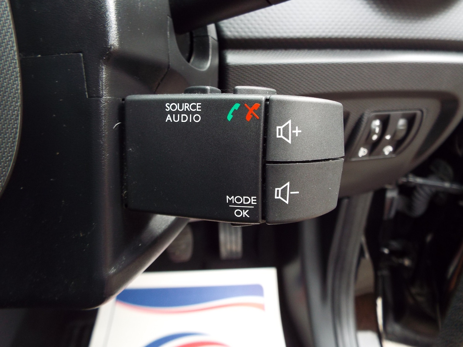Used Renault Captur 2014 for sale - 76157661: Photo 25