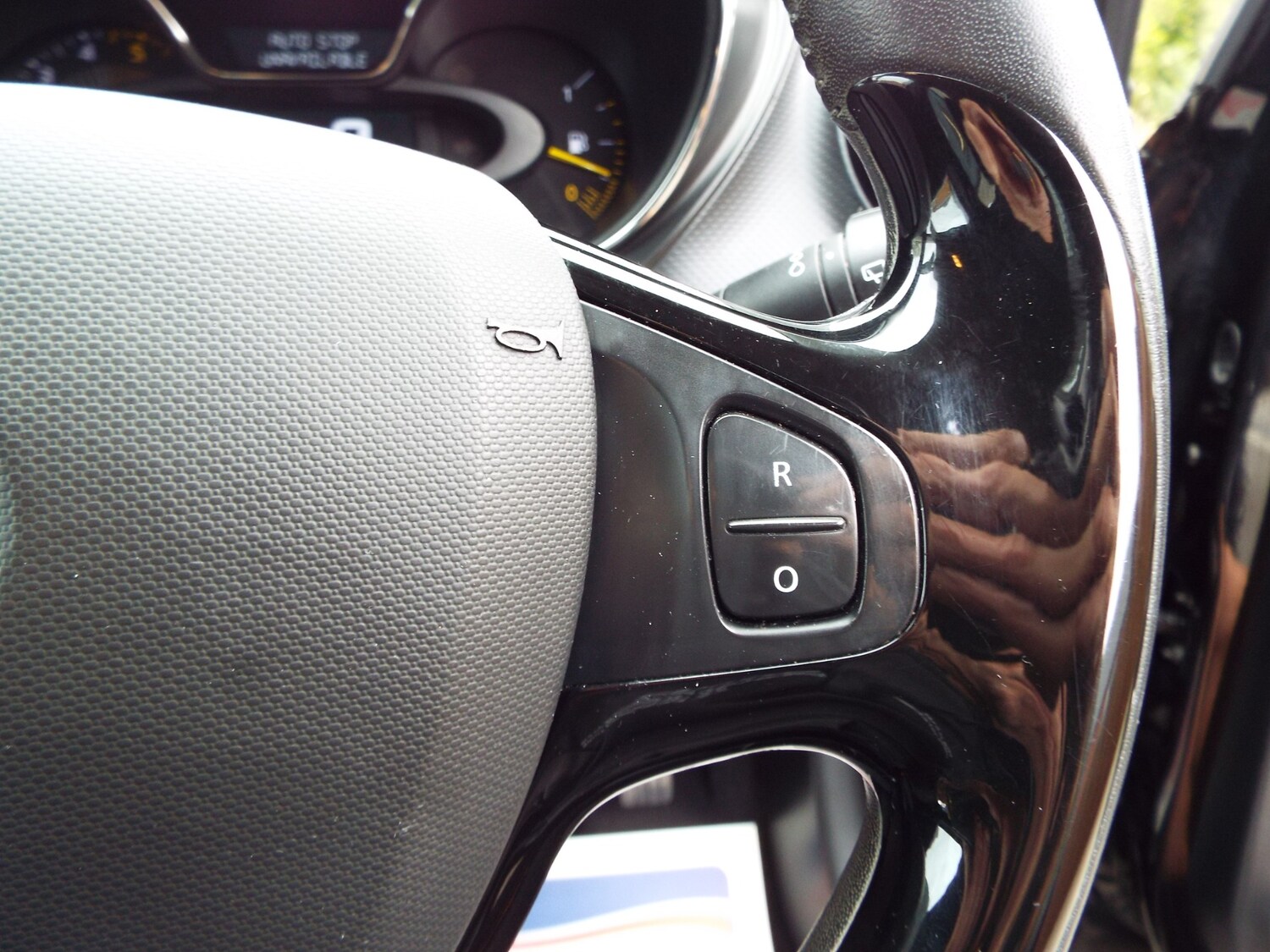 Used Renault Captur 2014 for sale - 76157661: Photo 27