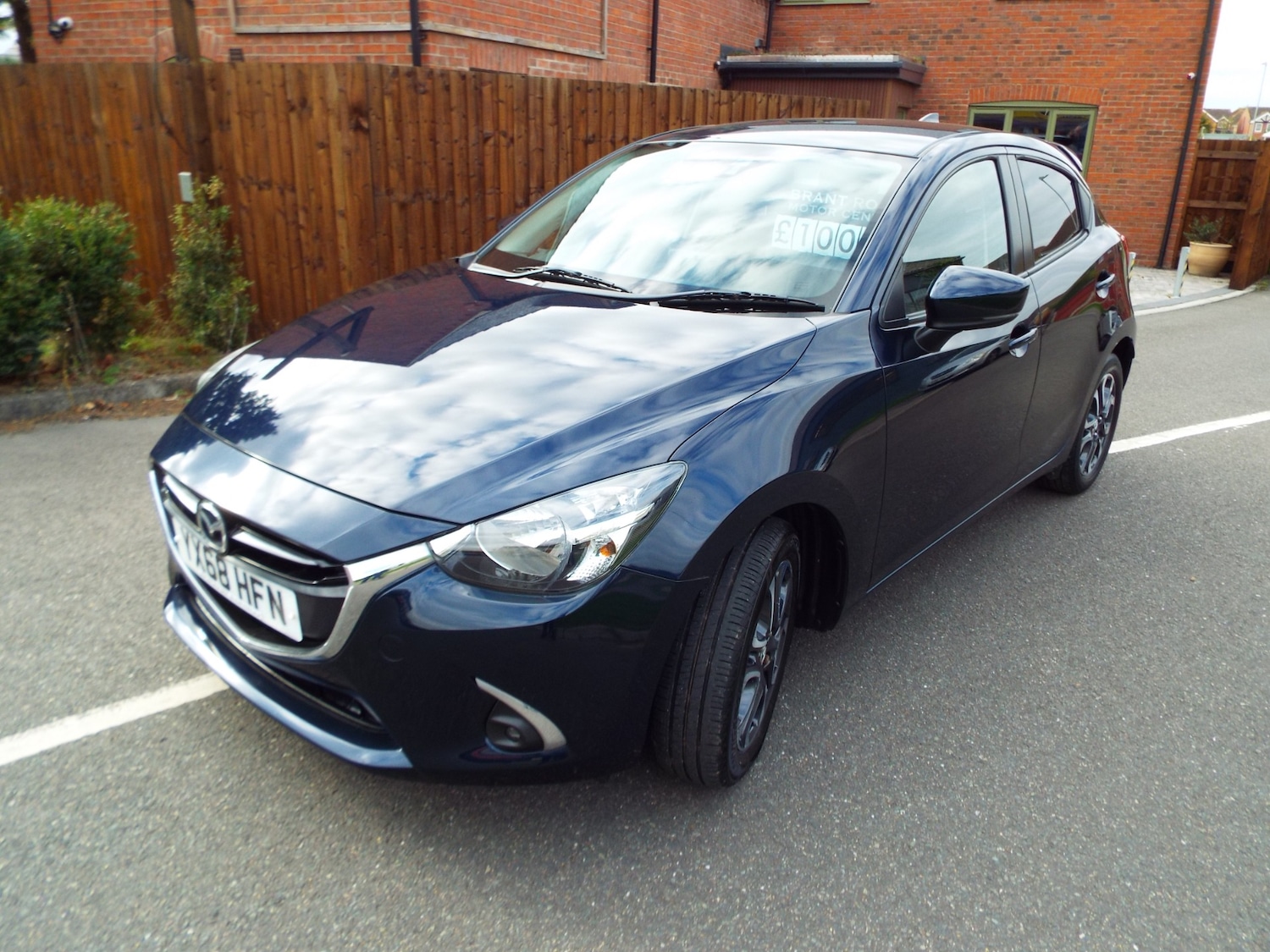 Used Mazda Mazda2 2018 for sale - 76170371: Photo 3
