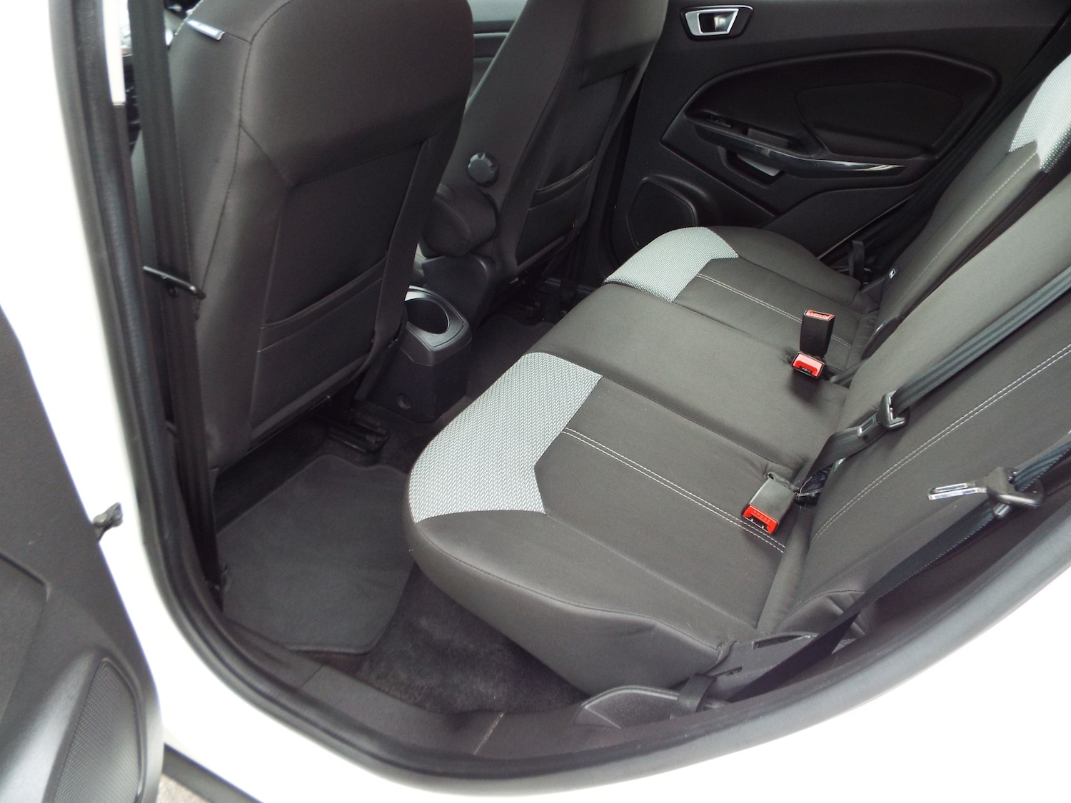 Used Ford Ecosport 2016 for sale - 76157752: Photo 10