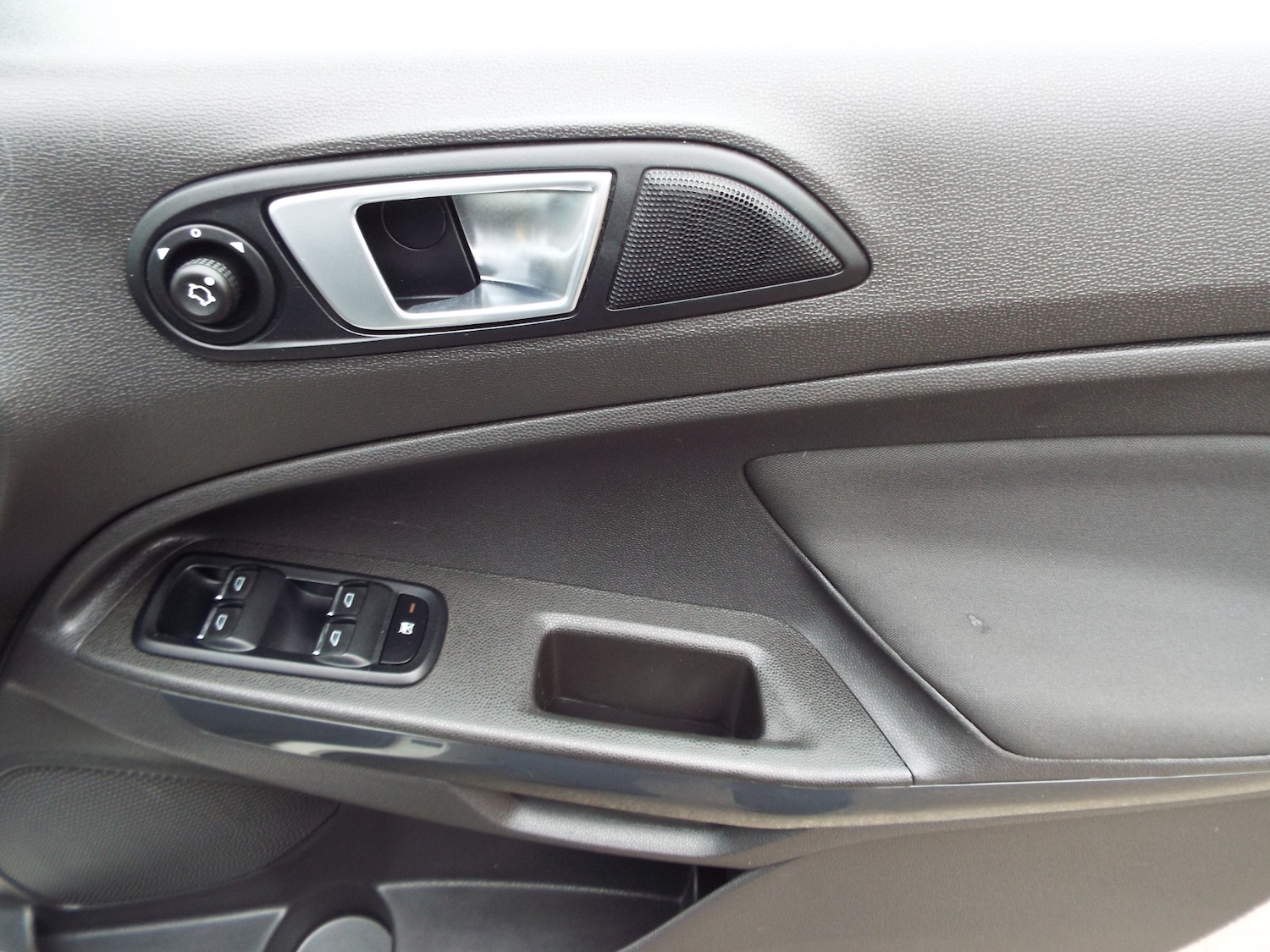 Used Ford Ecosport 2016 for sale - 76157752: Photo 22