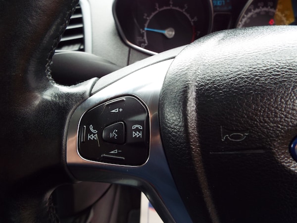 Used Ford Ecosport 2016 for sale - 76157752: Photo 28