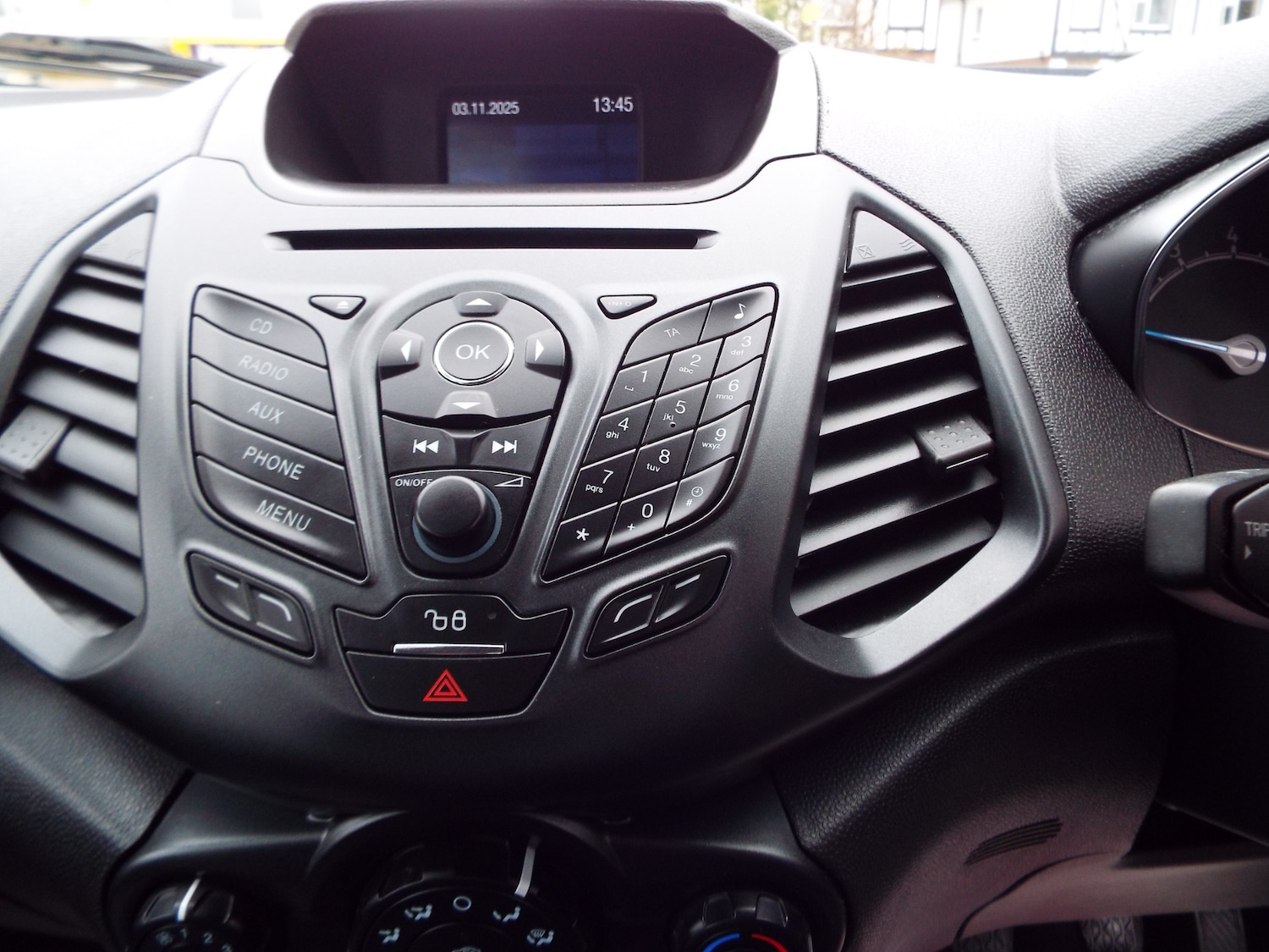 Used Ford Ecosport 2016 for sale - 76157752: Photo 35