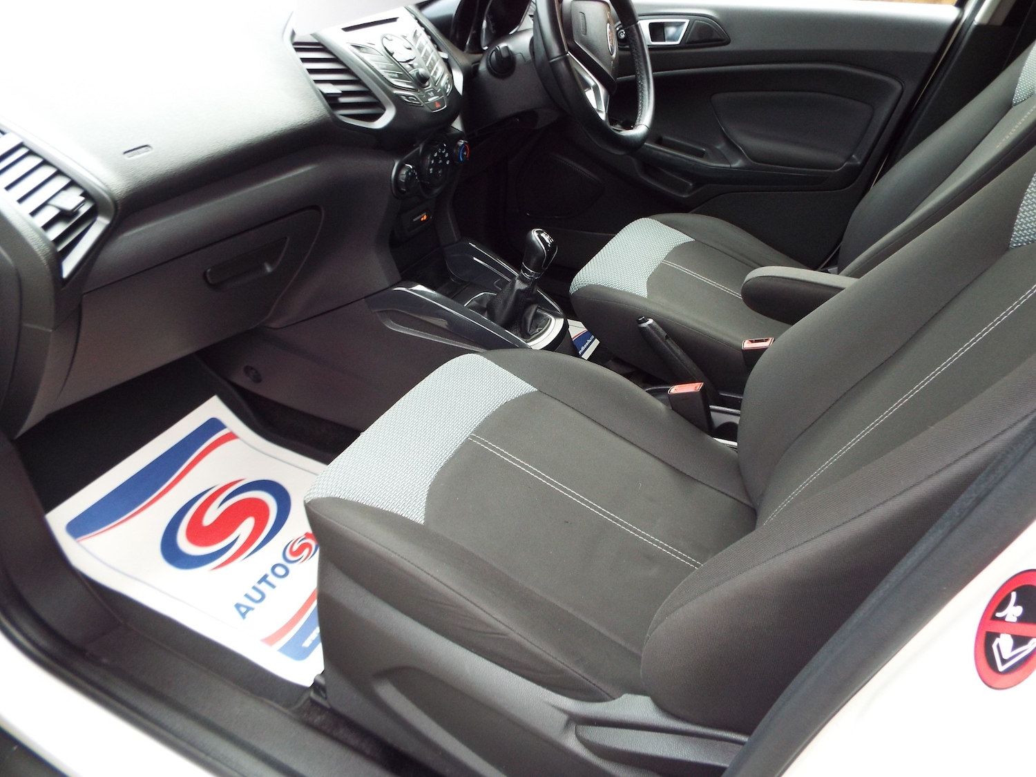 Used Ford Ecosport 2016 for sale - 76157752: Photo 8