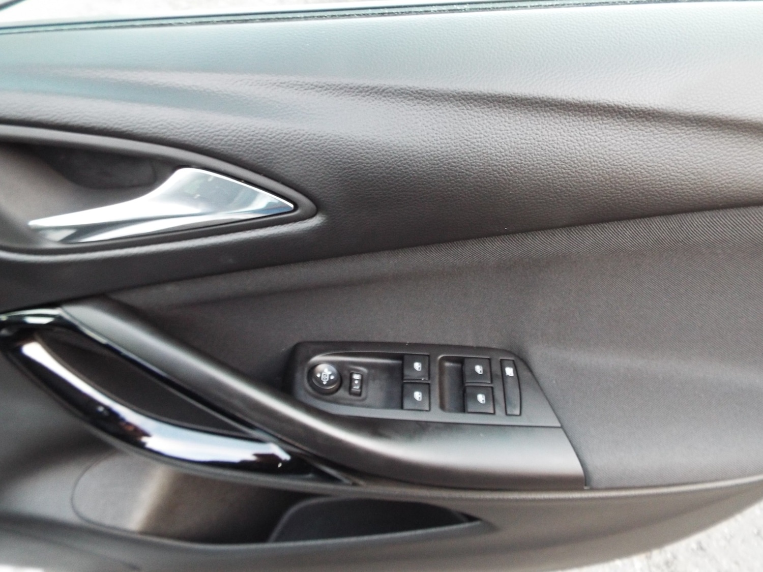 Used Vauxhall Astra 2018 for sale - 76791594: Photo 21