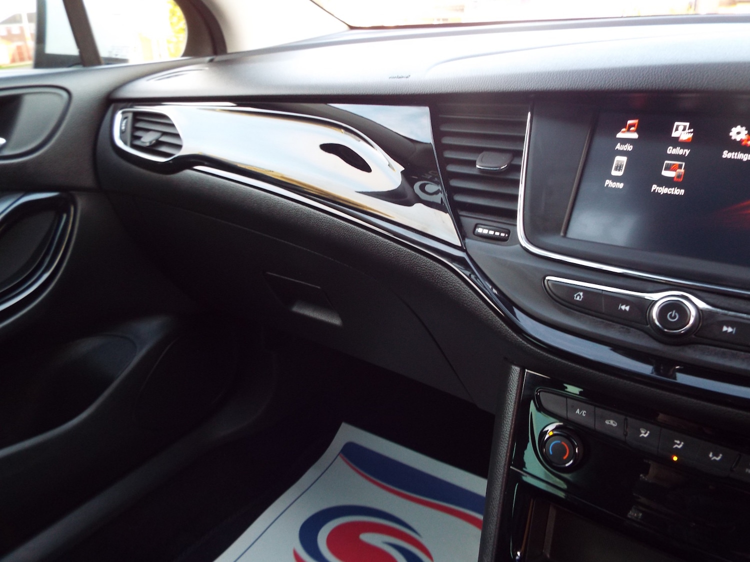 Used Vauxhall Astra 2018 for sale - 76791594: Photo 32