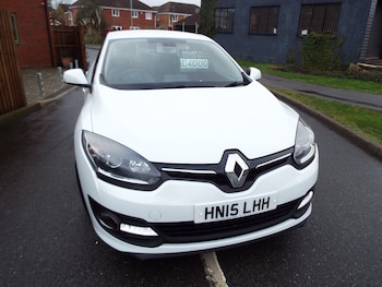 2015 (15) - 1.5 dCi Dynamique TomTom Energy 5dr